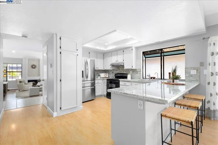 32927 Oakdale St, Union City, California 94587