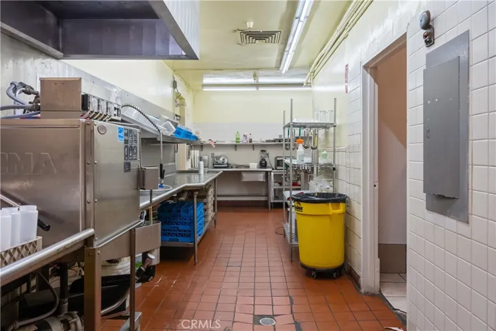 831 Van Ness Avenue, Fresno, California 93721