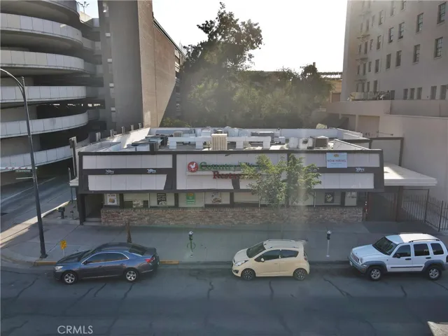 831 Van Ness Avenue, Fresno, California 93721
