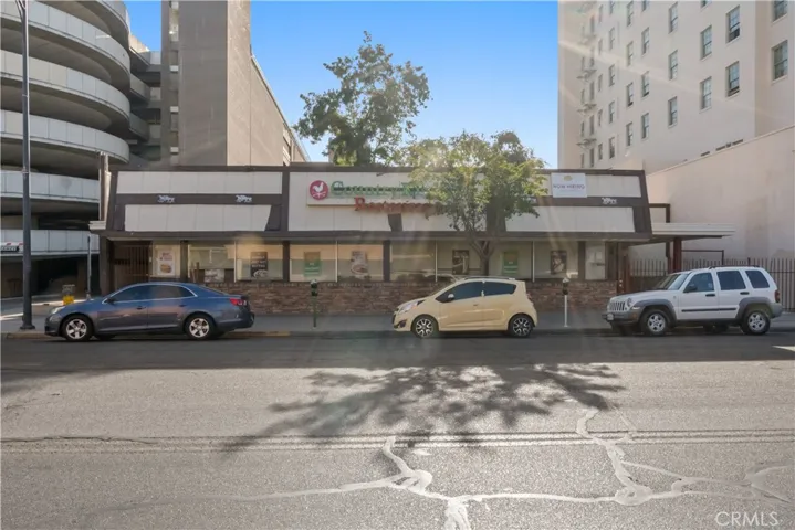 831 Van Ness Avenue, Fresno, California 93721
