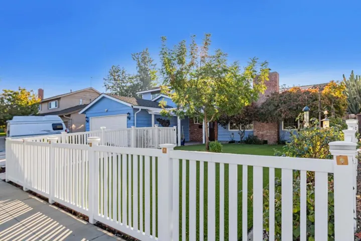 1582 Inverness Circle, San Jose, California 95124