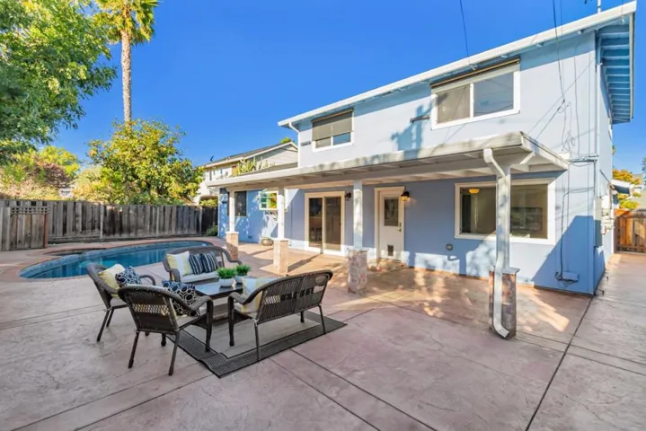 1582 Inverness Circle, San Jose, California 95124
