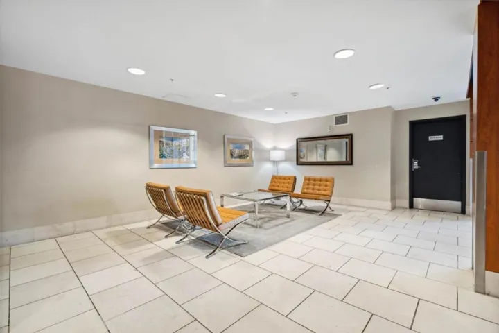 46 W Julian Street 508, San Jose, California 95110