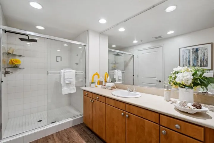46 W Julian Street 508, San Jose, California 95110