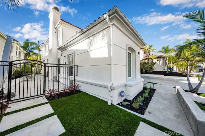 3879 Zaharias, Yorba Linda, California 92886