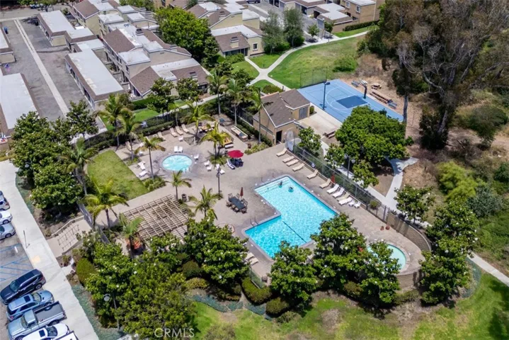 19 Latitude Court 14, Newport Beach, California 92663