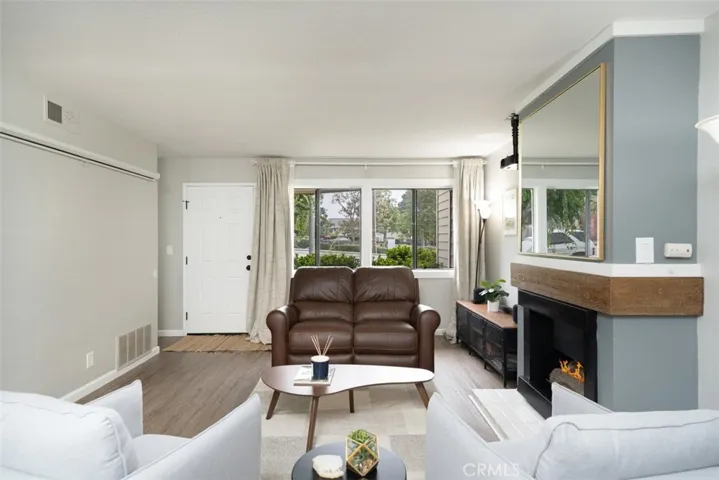19 Latitude Court 14, Newport Beach, California 92663