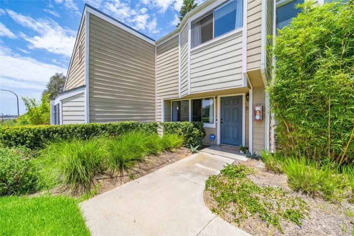 19 Latitude Court 14, Newport Beach, California 92663