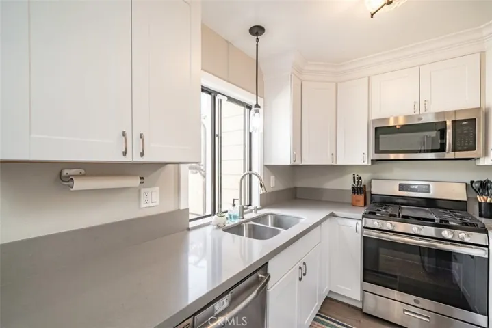 19 Latitude Court 14, Newport Beach, California 92663