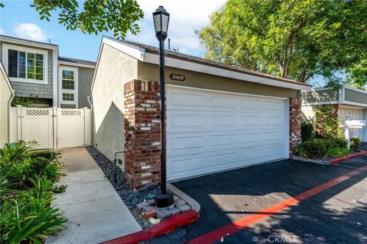 24935 Acacia Lane 2, Laguna Hills, California 92653