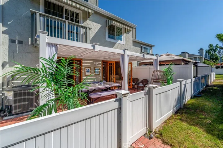 24935 Acacia Lane 2, Laguna Hills, California 92653