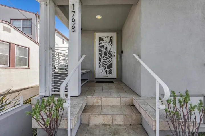 1788 Pearl Street, Alameda, California 94501