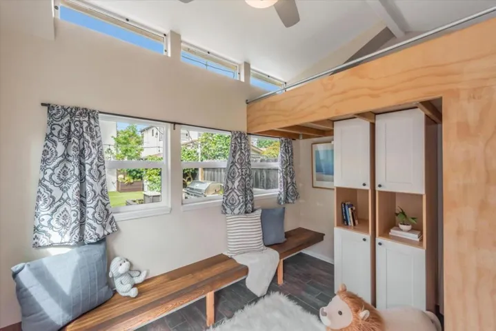 1788 Pearl Street, Alameda, California 94501