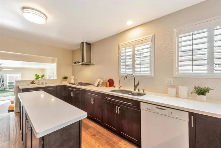 1788 Pearl Street, Alameda, California 94501