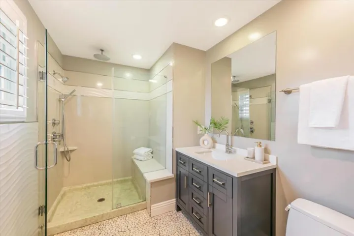 1788 Pearl Street, Alameda, California 94501