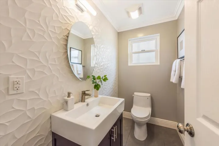 1788 Pearl Street, Alameda, California 94501