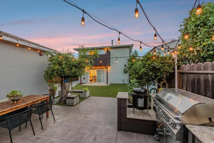 1788 Pearl Street, Alameda, California 94501
