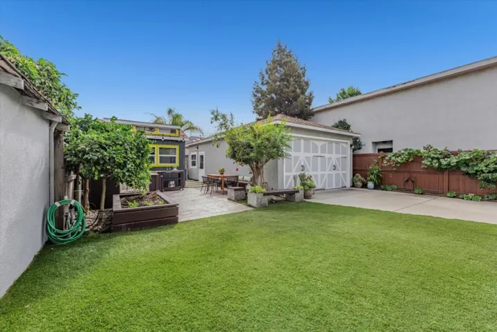 1788 Pearl Street, Alameda, California 94501