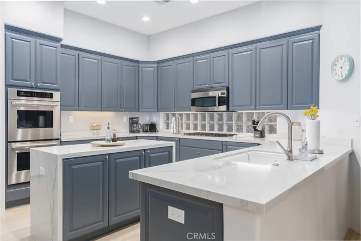 24 Merill Drive, Palm Desert, California 92260