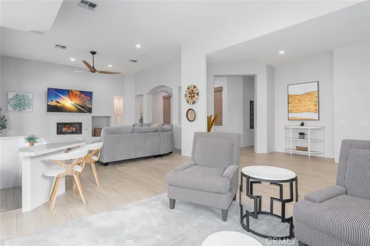 24 Merill Drive, Palm Desert, California 92260