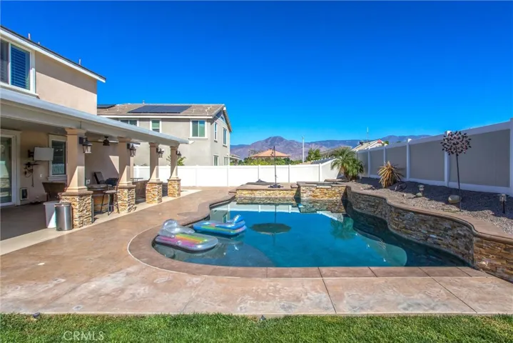 1708 Harrison Lane, Redlands, California 92374