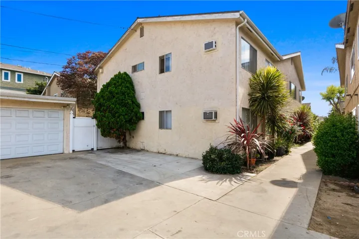 3671 Howard Avenue, Los Alamitos, California 90720