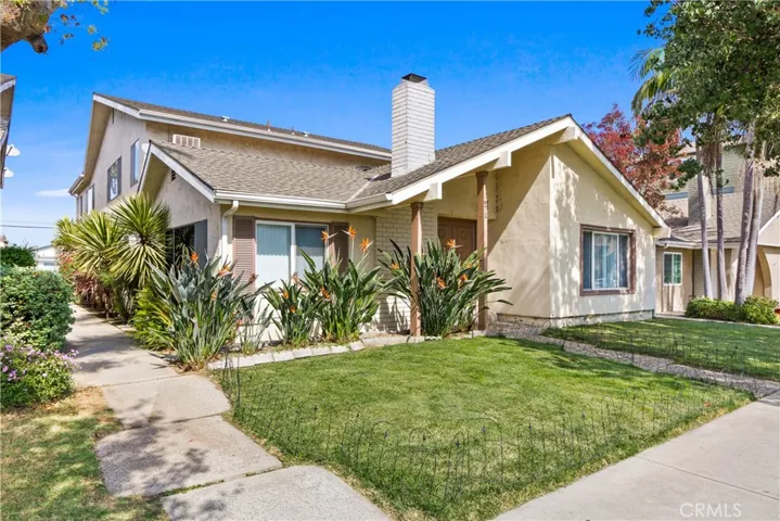 3671 Howard Avenue, Los Alamitos, California 90720