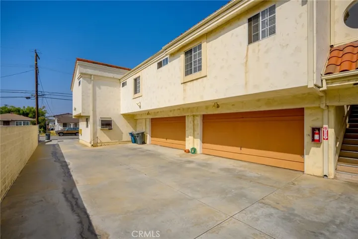 16812 S Dalton Avenue, Gardena, California 90247