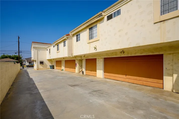 16812 S Dalton Avenue, Gardena, California 90247