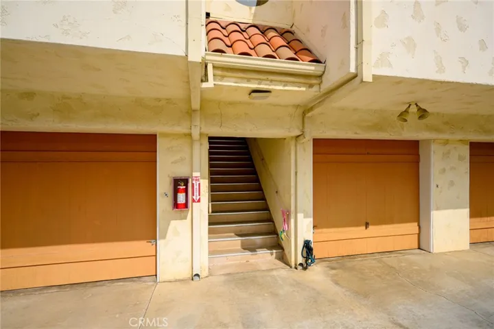 16812 S Dalton Avenue, Gardena, California 90247