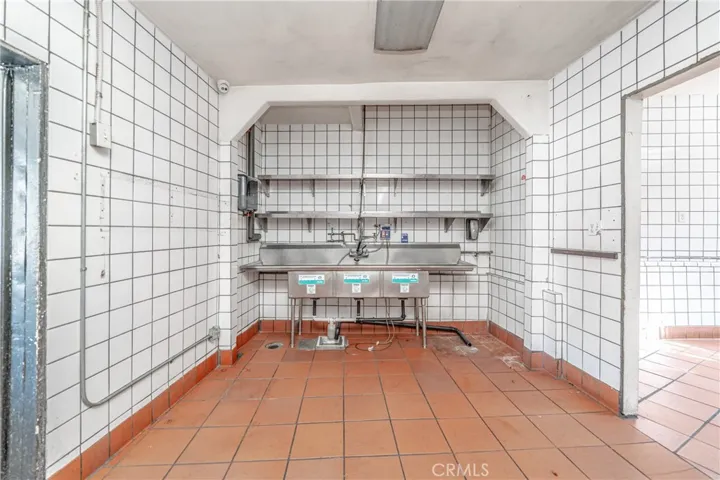 6101 York Boulevard, Los Angeles, California 90042