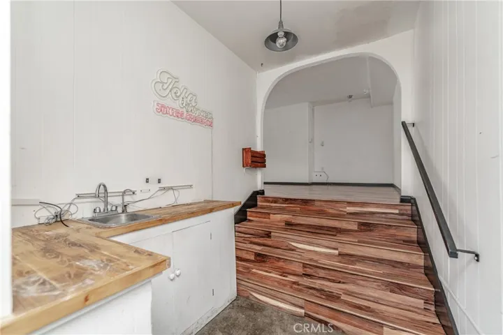 6101 York Boulevard, Los Angeles, California 90042