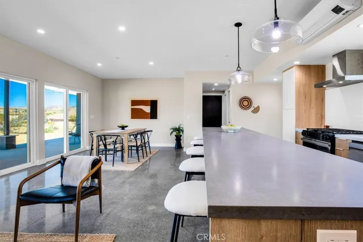 6614 Sunset Road, Joshua Tree, California 92252