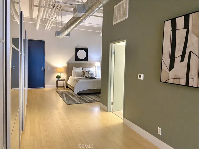 530 Molino Street 102, Los Angeles, California 90013