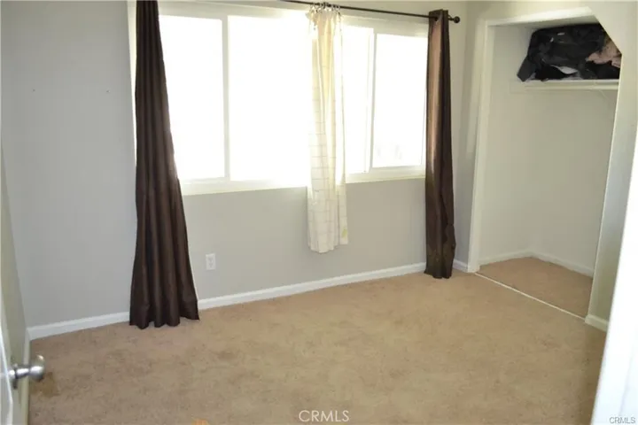 9835 Midway Avenue, Lucerne Valley, California 92356
