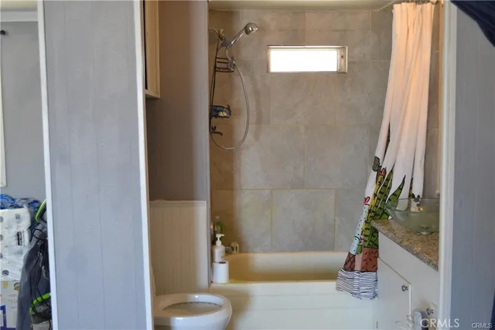 9835 Midway Avenue, Lucerne Valley, California 92356