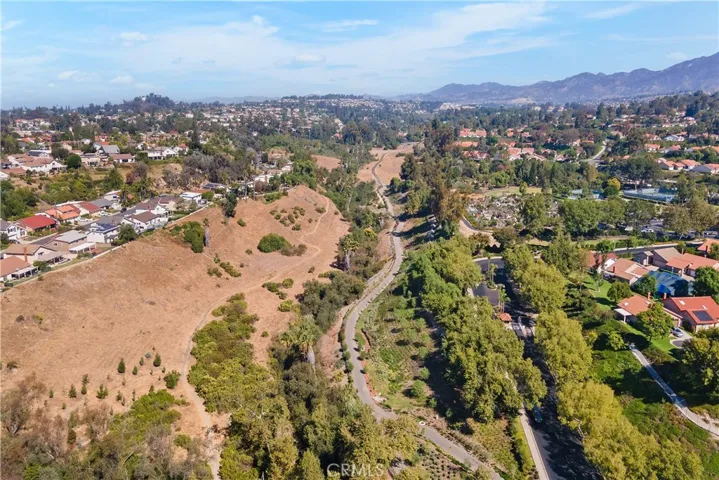 24631 Via San Fernando, Mission Viejo, California 92692