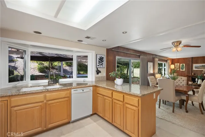 24631 Via San Fernando, Mission Viejo, California 92692