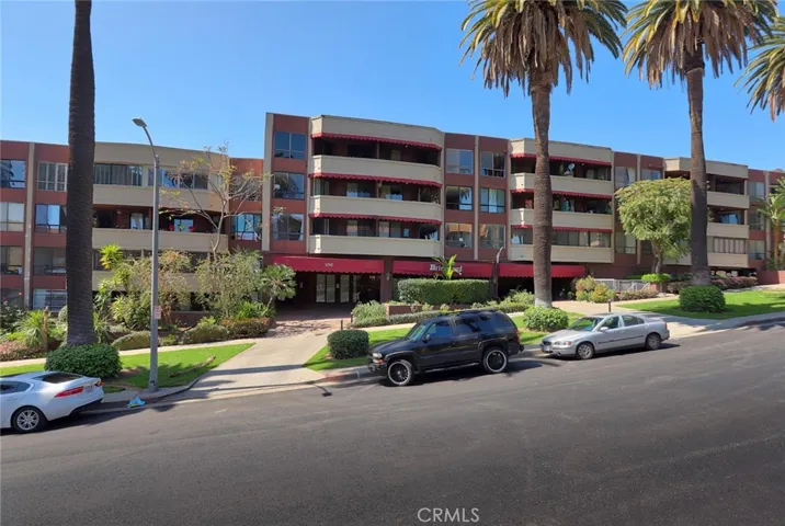 1745 Camino Palmero Street 521, Los Angeles, California 90046