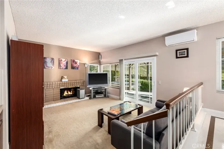 Look at the up-graded patio slider leading out to an oasis of peace and quiet!