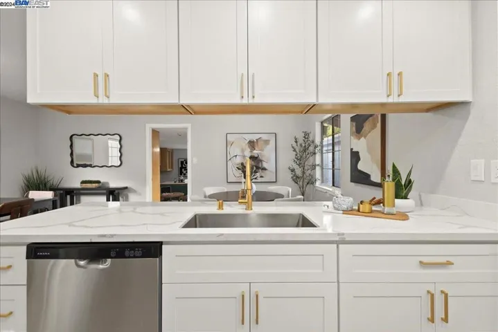 33141 Basswood Ave, Union City, California 94587