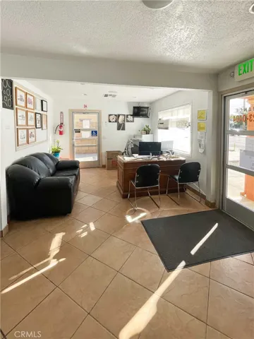 44030 10th Street W, Lancaster, California 93534