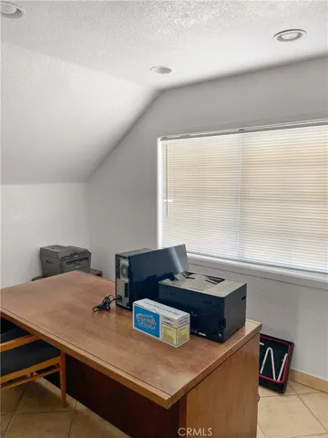 44030 10th Street W, Lancaster, California 93534