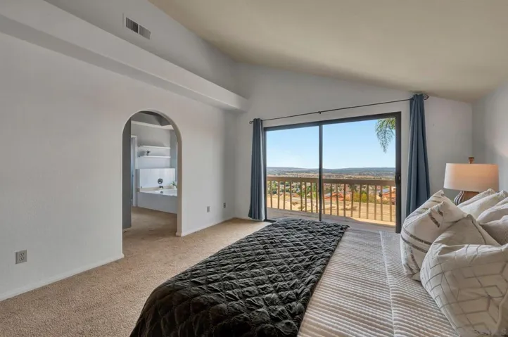 14348 Marianopolis Way, San Diego, California 92129