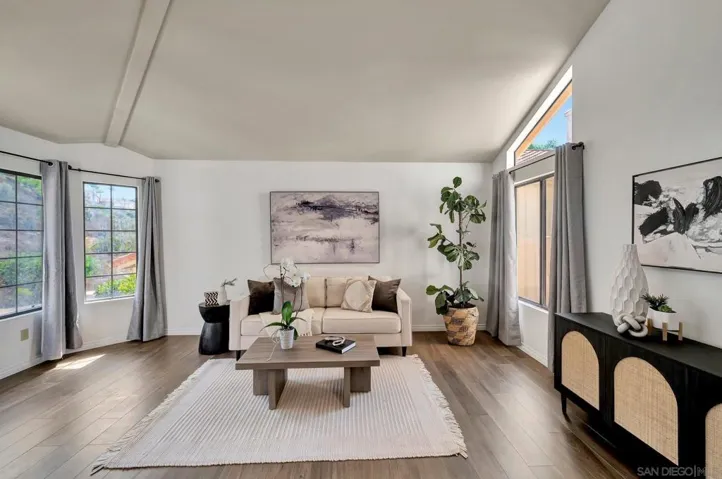 14348 Marianopolis Way, San Diego, California 92129