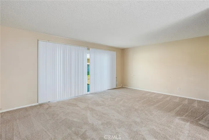 74644 Leslie Avenue, Palm Desert, California 92260