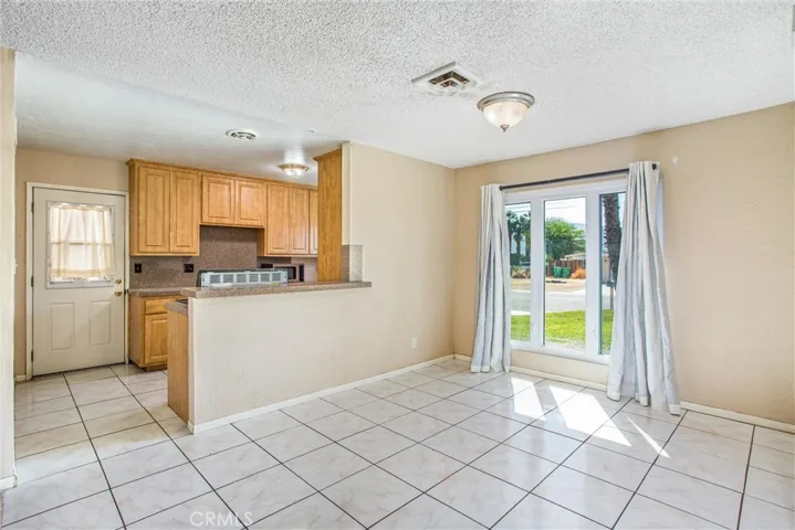 74644 Leslie Avenue, Palm Desert, California 92260