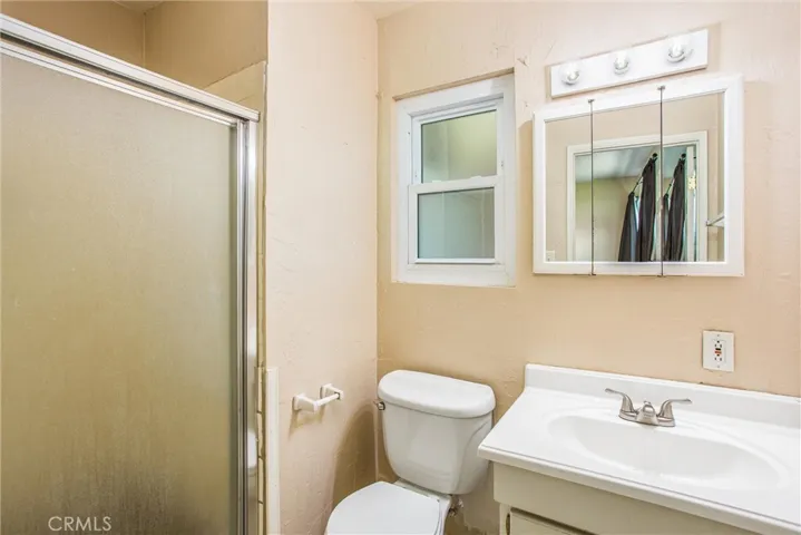74644 Leslie Avenue, Palm Desert, California 92260