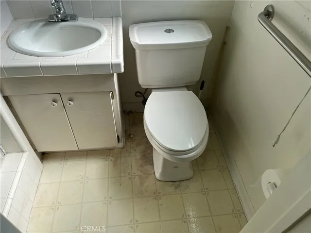 11523 Norlain Avenue, Downey, California 90241