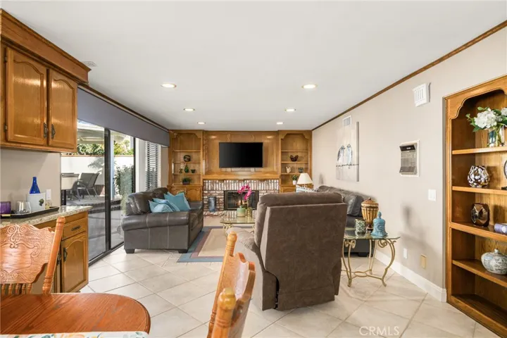20415 Via Cristal, Yorba Linda, California 92886
